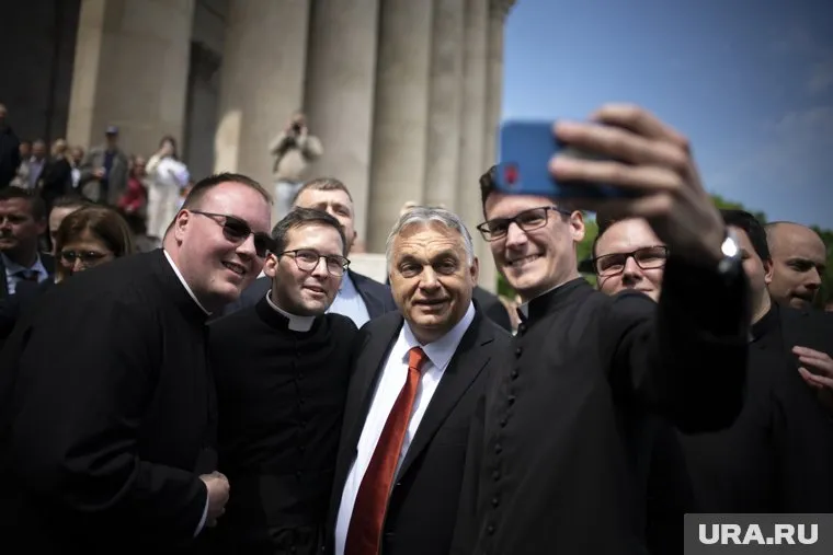 Несмотря на потенциальную критику со стороны Запада, Орбан сохраняет диалог с Москвой