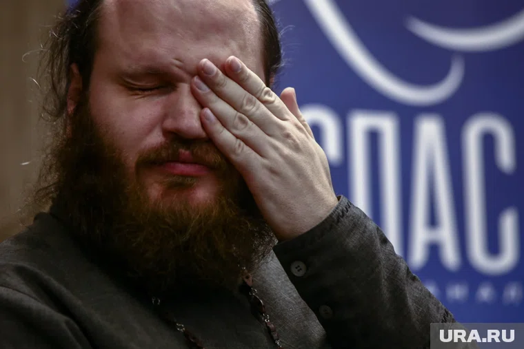 Павел Островский высказался о "запрете" украшать подъезды к Новому году