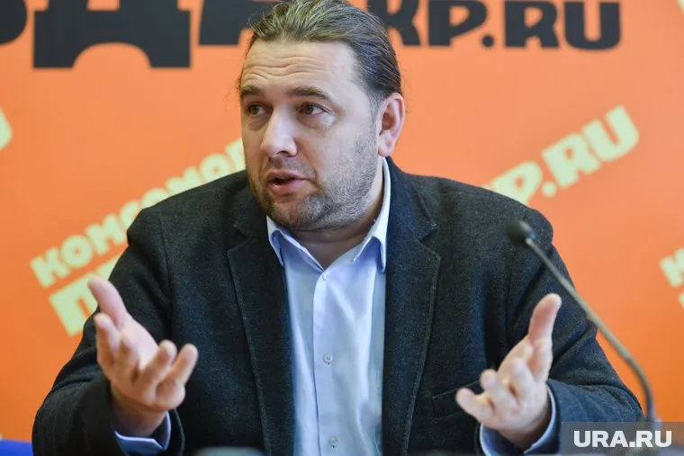 Максим Шингаркин заявил, что за ним на протяжении недели следила группа неизвестных людей