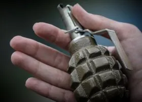 Страна.ua: погибший помощник Залужного мог перепутать гранату с рюмкой