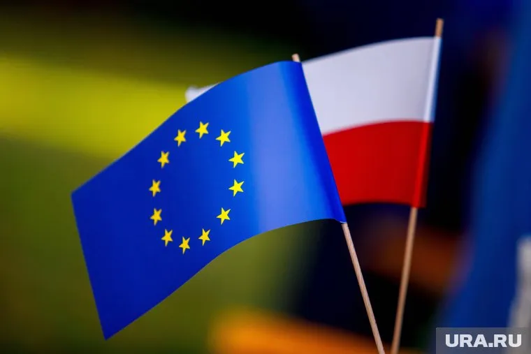 В Польше уволили пресс-секретаря МИД Польши Лукаш Ясина