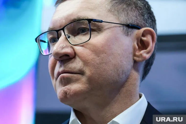 Владимир Якушев уверен, что Конституция поможет стране развиваться успешно