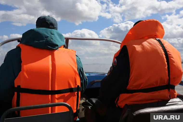 Спасатели обнаружили тело мужчины, утонувшего в Тобольском районе