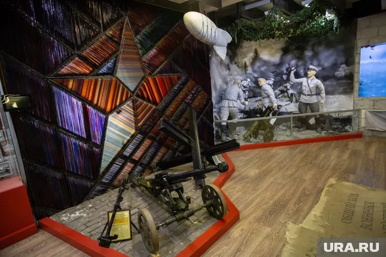 В народе пулемет ДШКМ прозвали «Дашкой». Оружие пришлось разбирать перед транспортировкой: оно не входило в самолет