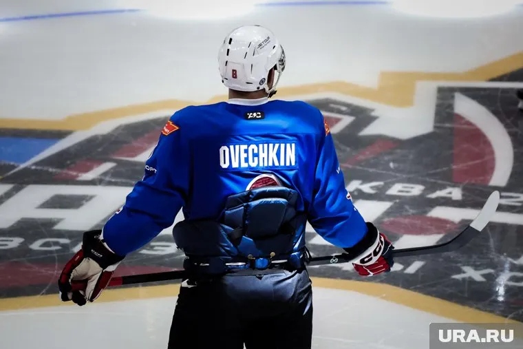 В США хотели выслать Овечкина из США