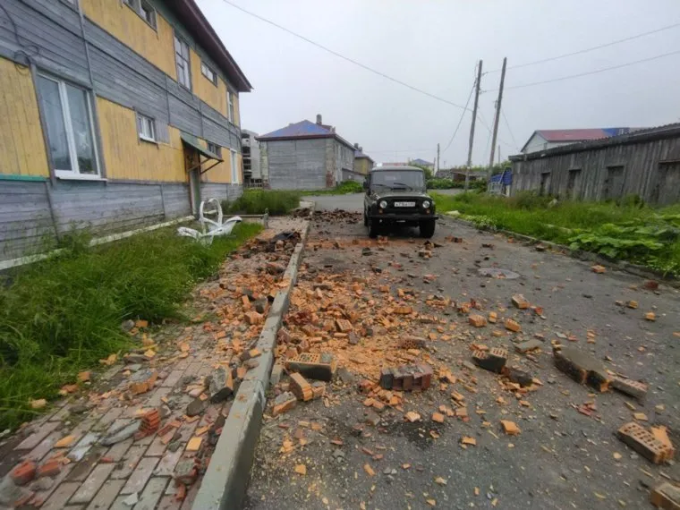 Последствия землетрясения в Северо-Курильске