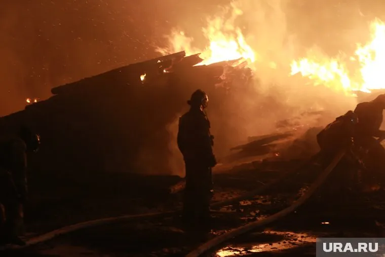 В центре Киева горит здание, заявил Виталий Кличко