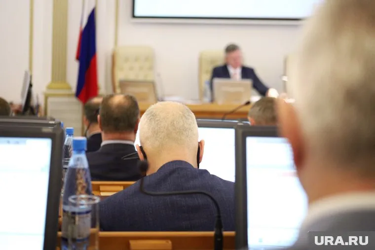 Дополнительные расходы будут возмещаться в размере 8 480 рублей за каждый день командировки