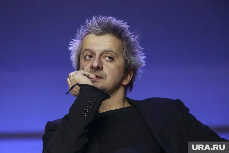 Константин Богомолов станет режиссером сериала о скандально известном преступнике