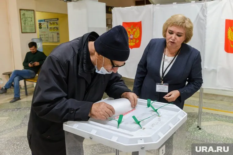 К вечеру первого дня референдума явка составила больше 15%, сообщили в Общественной палате РФ