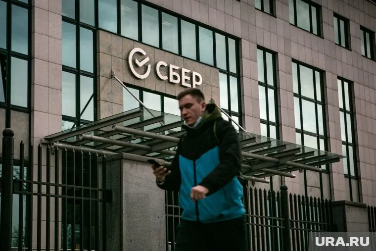 Пользователи «Сбера» жалуются на невозможность перевода средств