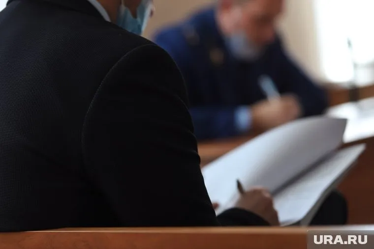 Руководитель администрации незаконно распоряжался муниципальной собственностью