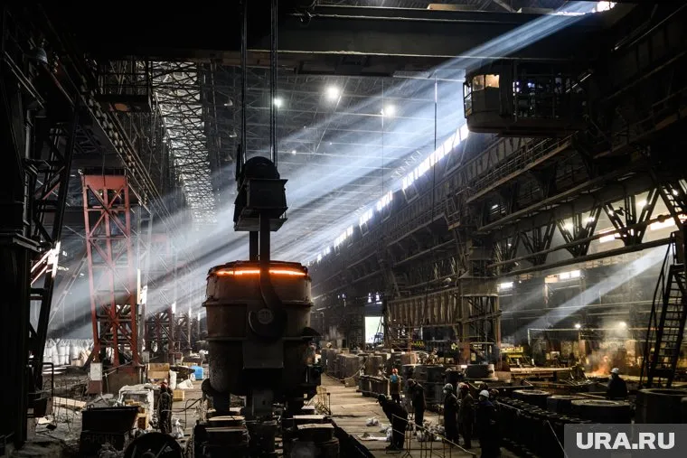 Евросоюз запретил импорт российских изделий из железа и стали