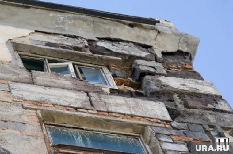 Здание выглядело плачевно уже пять лет назад