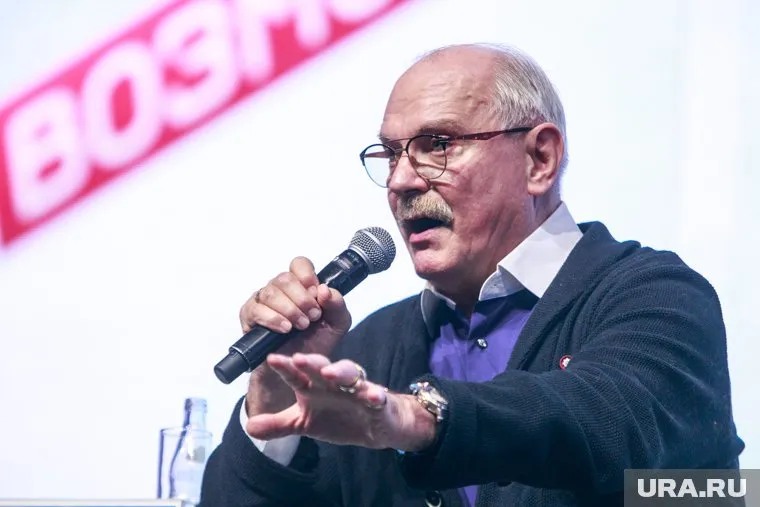 По словам Никиты Михалкова, через гранты иностранные организации продвигают в России западные ценности