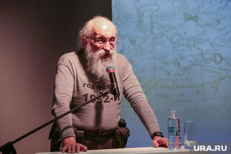 Анатолий Вассерман считает, что не нужно испытывать учителей