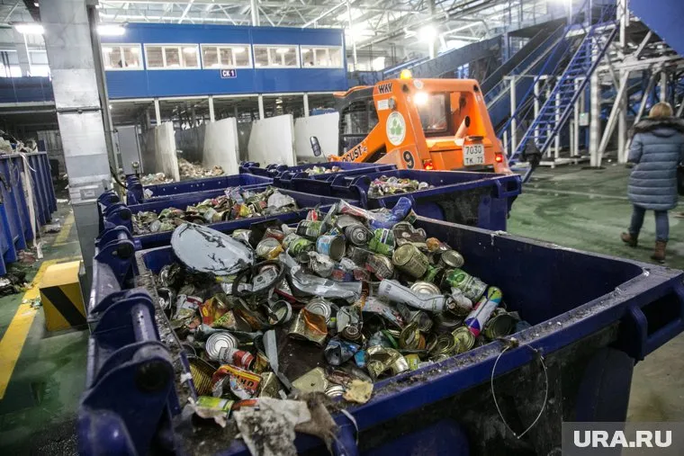 Во время сортировки мусора был найден труп (архивный снимок)