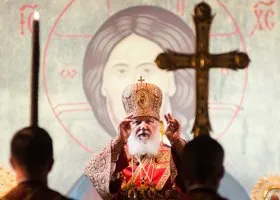 В Москве 20 тысяч верующих вышли на крестный ход: онлайн-трансляция