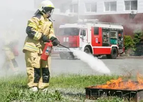 МЧС потушило пожар на Крымском мосту
