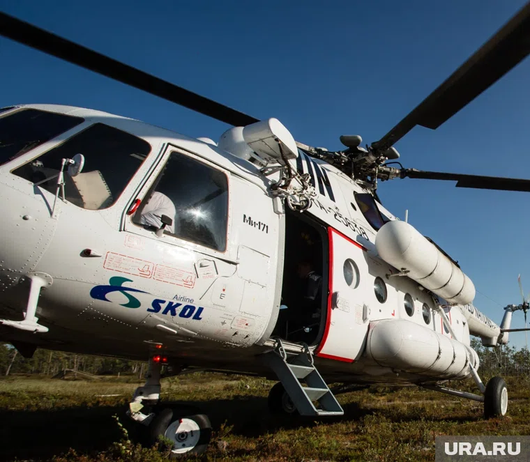 Авиакомпания из ХМАО распродает свои вертолеты по цене автомобиля