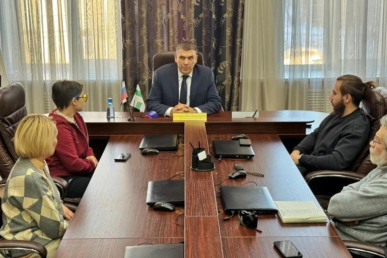 Избирком. Курган