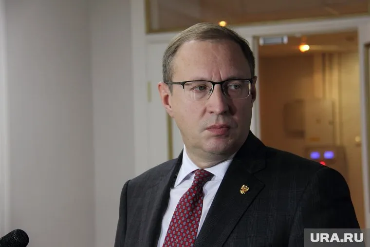 Временно исполняющим обязанности главы Перми стал сити-менеджер Дмитрий Самойлов