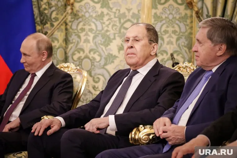 Лавров назвал условие для встречи Путина и Зеленского