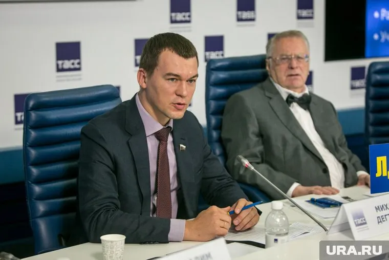 Если инициативу одобрят, Михаил Дегтярев не сможет стать губернатором края