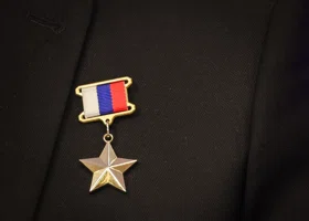  Жители Ямала выбирают лучших земляков в конкурсе «Герои среди нас» 