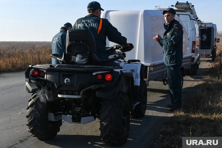 Спасатели прочесывают местность, где пропал дедушка