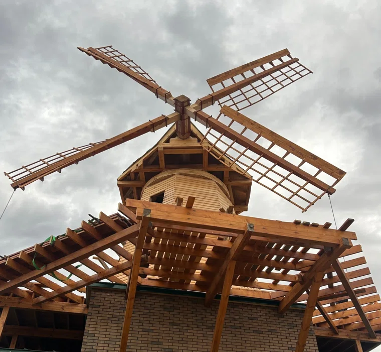 Ветряную мельницу восстанавливают в курганском селе