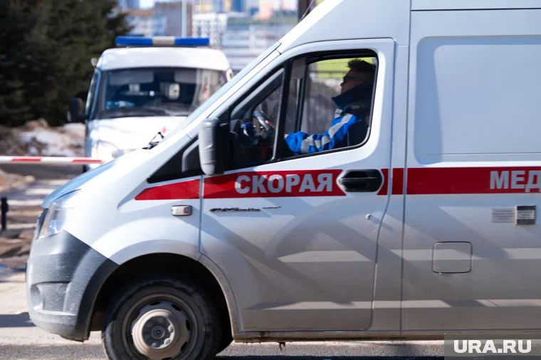 Сразу после инцидента на место оперативно прибыли две бригады скорой помощи