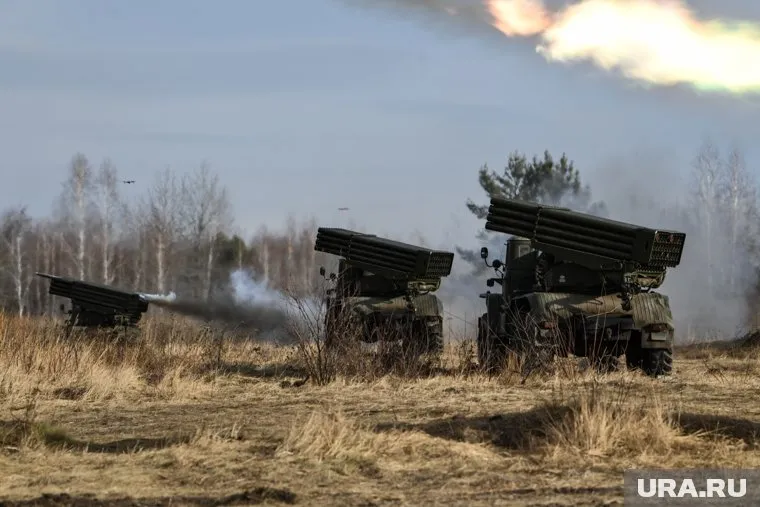 Париж передаст Украине 12 установок Caesar, сообщили в BFMTV