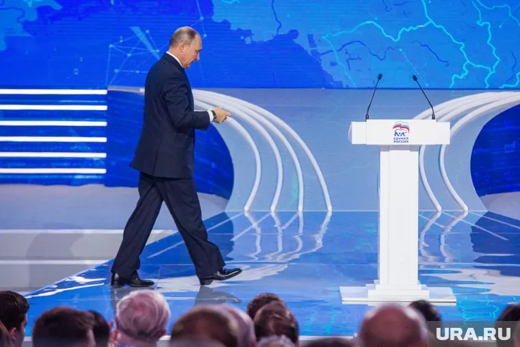 В ЕР ждут, что Путин встретится с партийцами перед выборами в Госдуму