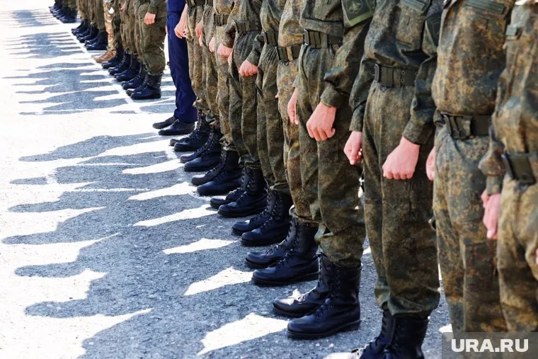 В России собираются повысить штраф за неуведомление военкомата о переезде