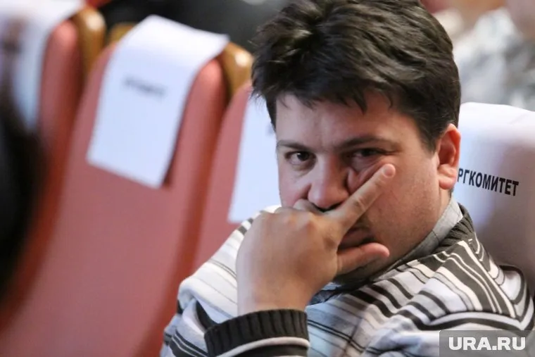 Мать Леонида Волкова уличили в коррупции