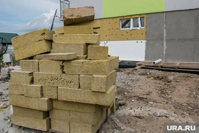 По мнению строителей, утеплитель выгоднее продавать за рубеж, чем поставлять местным компаниям