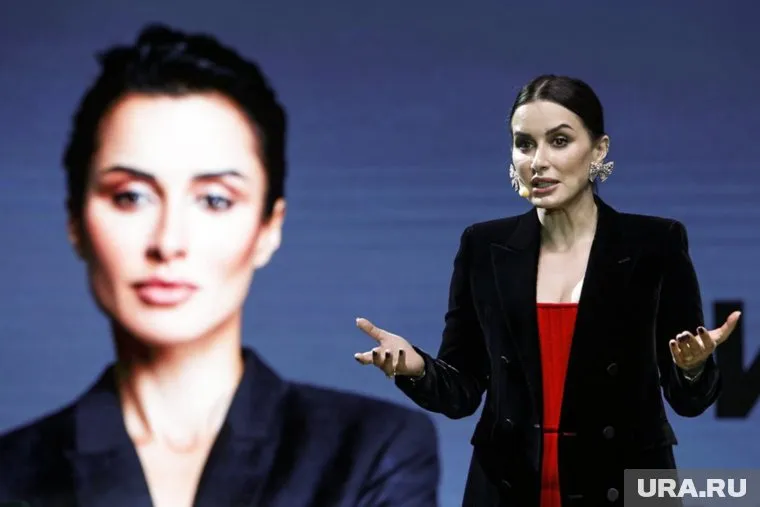 Тина Канделаки прилетела в Екатеринбург, чтобы поучаствовать в «Битве ораторов»