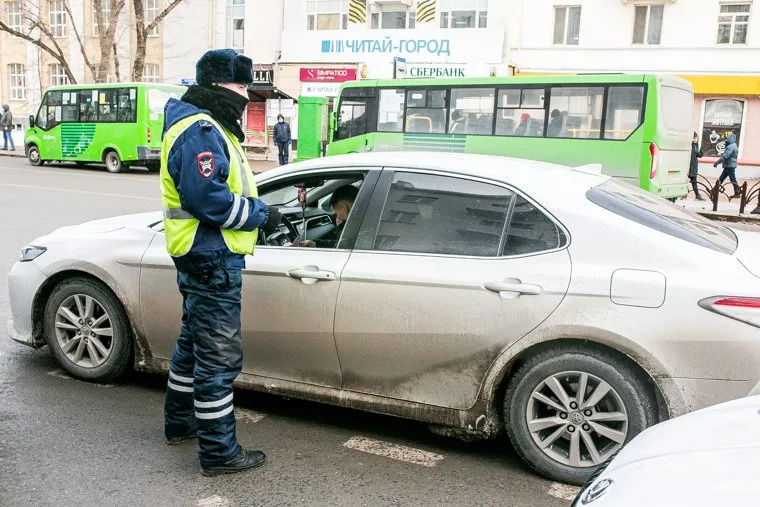 Несанкционированная акция в поддержку оппозиции. Тюмень