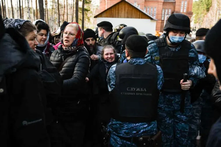 Спецоперация правоохранительных органов в Среднеуральском женском монастыре. Свердловская область