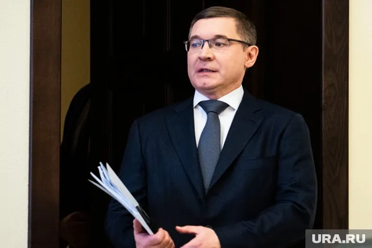 Владимир Якушев ранее предрекал развитие программы реновации на Урале