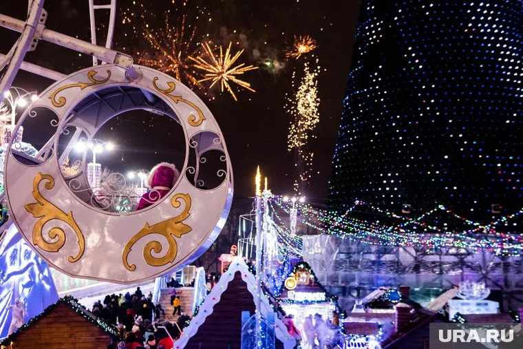 Как организовать настоящий настоящий праздник, концерт или вечеринку — узнаем из новой бесплатной образовательной программы. Она доступна онлайн