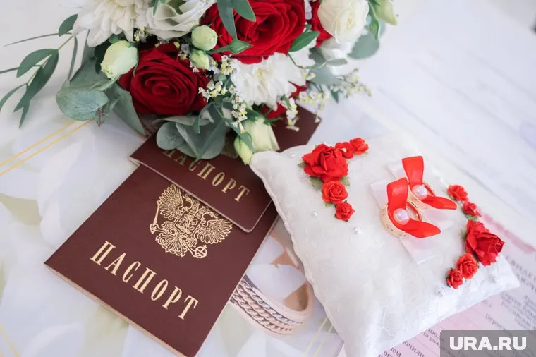 Пара получит знак «Семейное счастье»