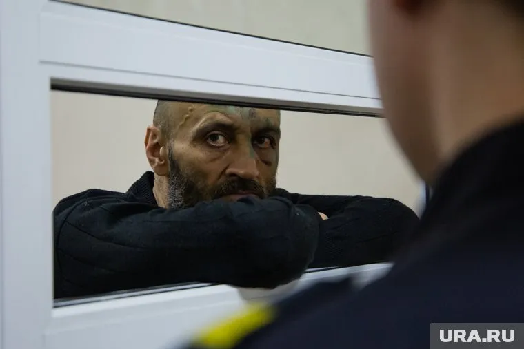 Дмитрия Коростелева доставили в суд