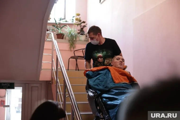 Соладата Евгения Графова привезли в Екатеринбург