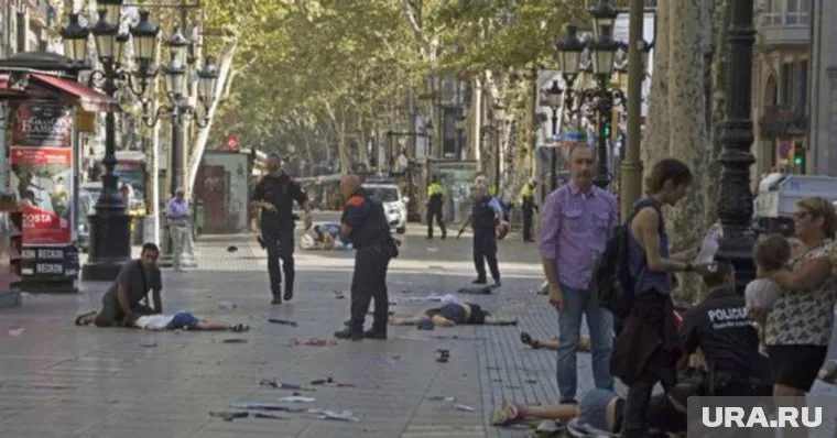 По последним данным, в Барселоне погибло 13 человек, более 60 получили ранения
