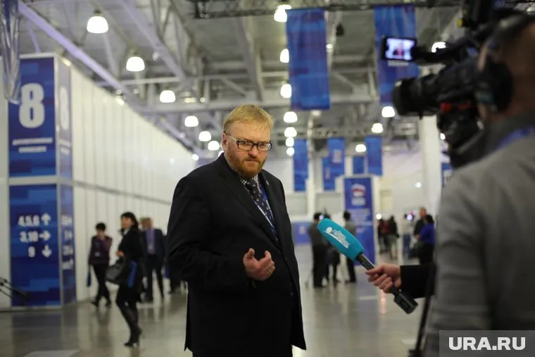 Несмотря на разницу в дизайне, форма должна стоить одинаково