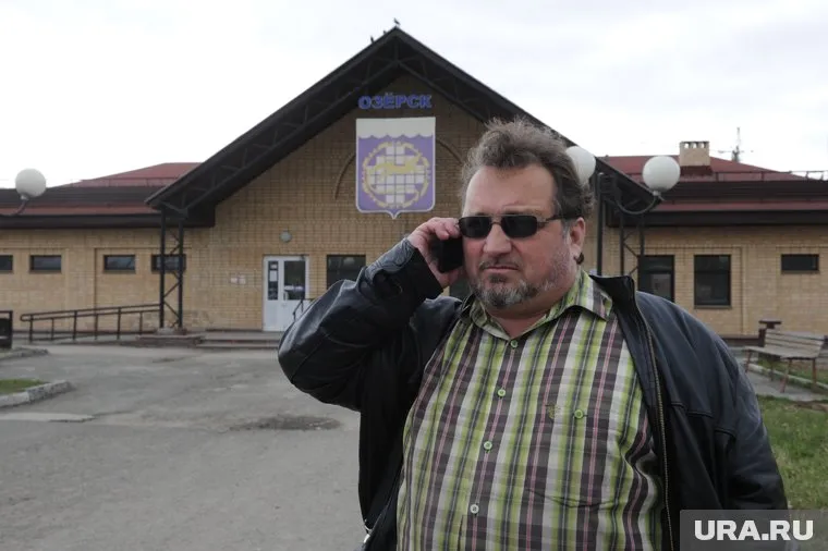 Бабушкин прождал пять часов на КПП Озерска