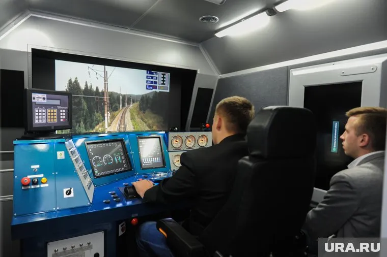 Машинист входит в число топ-10 востребованных вакансий в регионе (архивное фото)