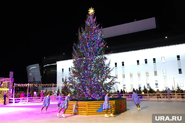 Каток перестали заливать возле «ЭКСПО» с 2024 года